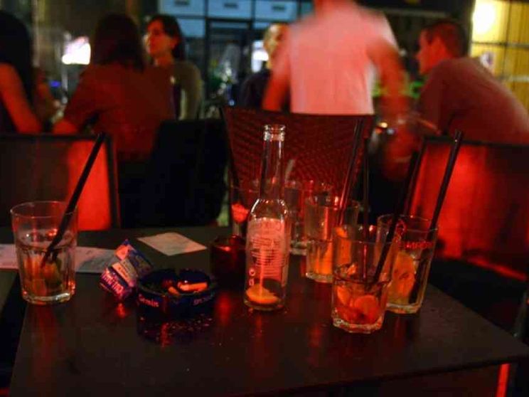 Vietato ai minori? Le regole ci sono, nessuno le rispetta