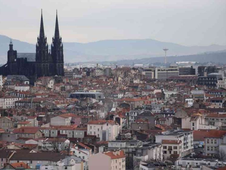 Cattedrali e prossimità: ripensare il centro per ripensare la comunità