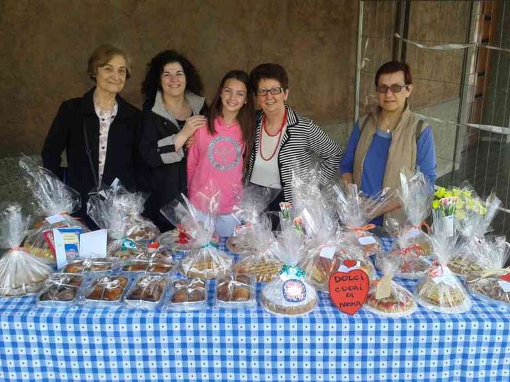 Torte fatte in casa per la parrocchia, come essere in regola