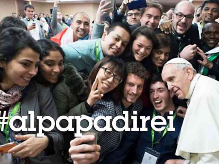 Un «hashtag» per portare al Papa la voce dei giovani