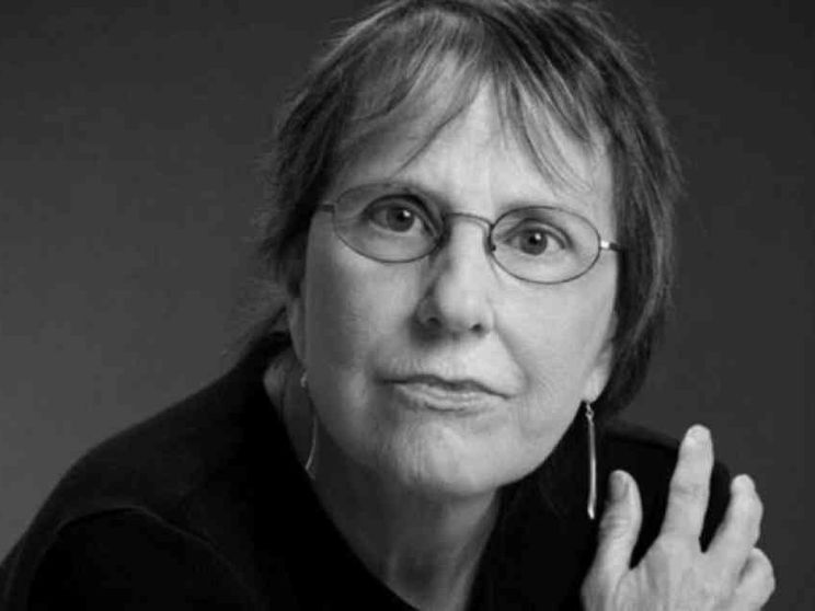 Il Pulitzer Armantrout: «La mia poesia sempre più libera»