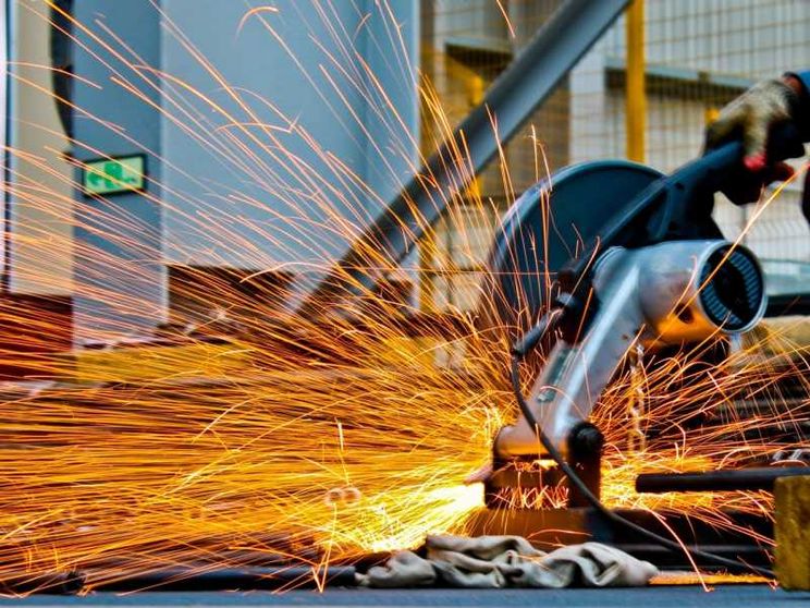 Confindustria vede la frenata della ripresa italiana