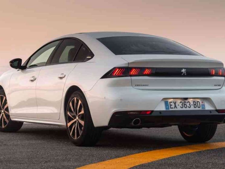 Peugeot 508, la berlina che ribalta la berlina