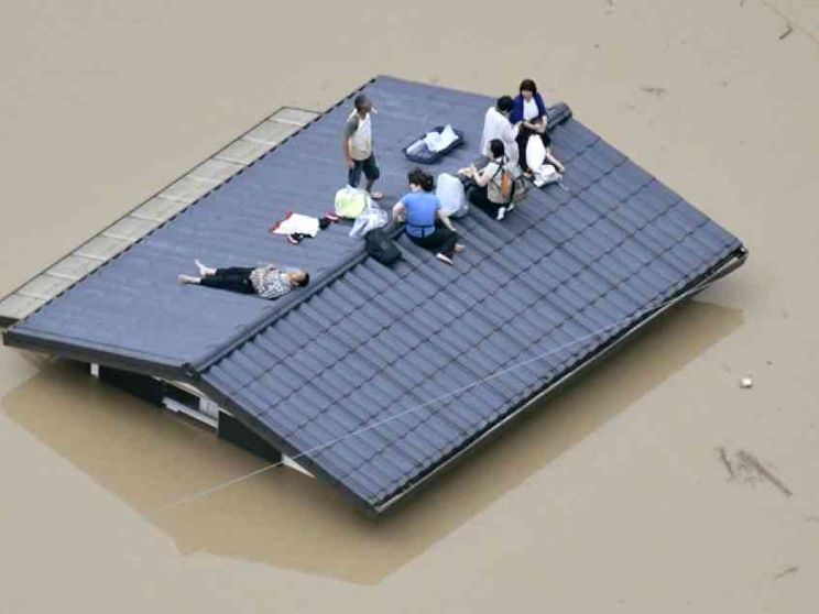 Il tifone Maria devasta il Giappone: 46 morti e 5 milioni di sfollati