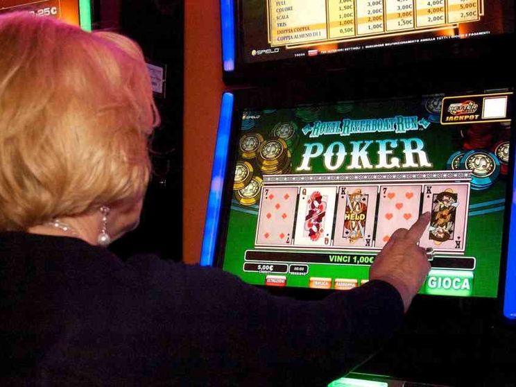 Azzardo, ora servono argini ordinari