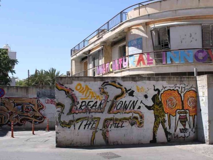 Cultura e dialogo tra religioni per riunire Cipro