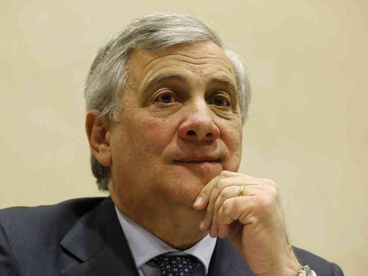 Tajani: «M5s e Lega non durano, Salvini torni con noi»