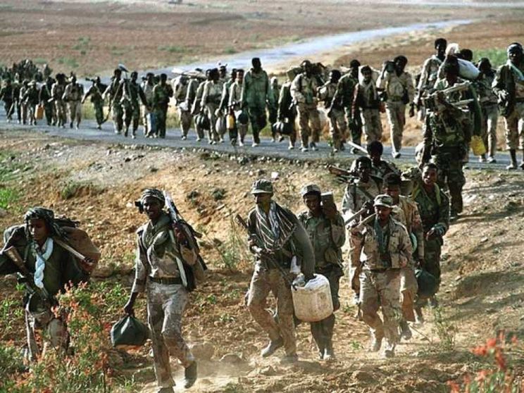 L'addio alle armi: le truppe eritree lasciano il confine