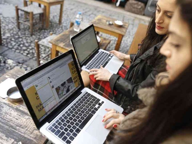 Abitare i social network non è mai un gioco da ragazzi