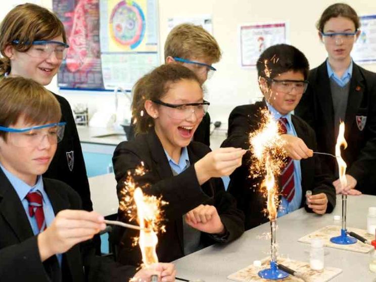 C'è un «tetto» che soffoca le scuole cattoliche inglesi