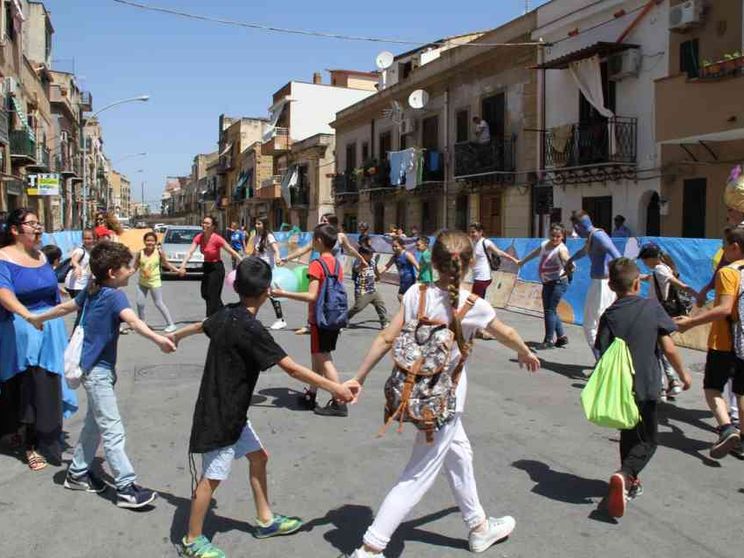 Viaggio nel quartiere di padre Puglisi che rinasce sui suoi passi