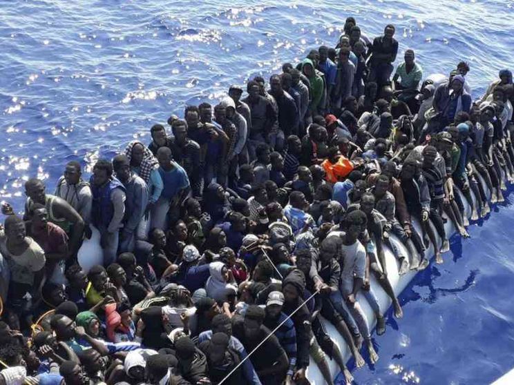 Libia, a rischio migliaia di migranti. Le Ong in fuga