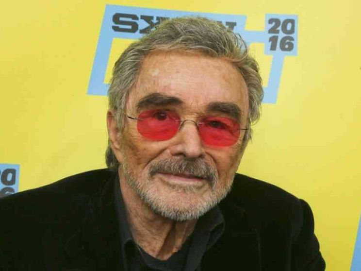 È morto Burt Reynolds, il protagonista di «Un tranquillo weekend di paura»