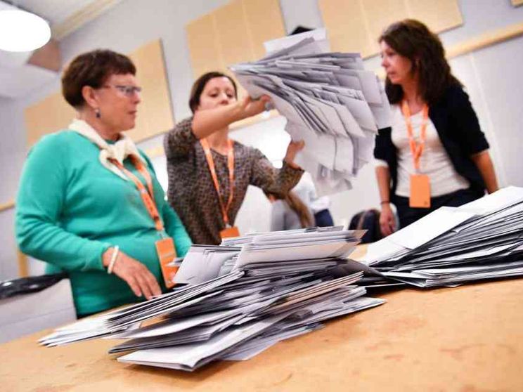 Svezia, cresce l'ultradestra xenofoba. Rebus governo