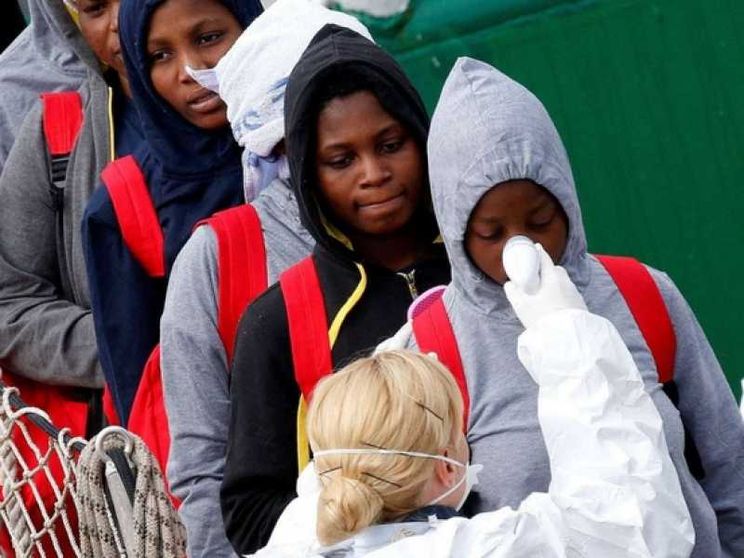 Via dall'inferno libico verso Europa e Africa