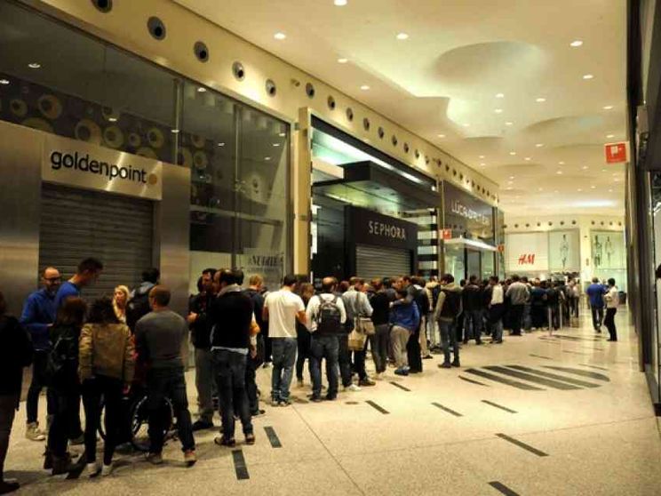 Meno posti e più chiusure con le aperture domenicali