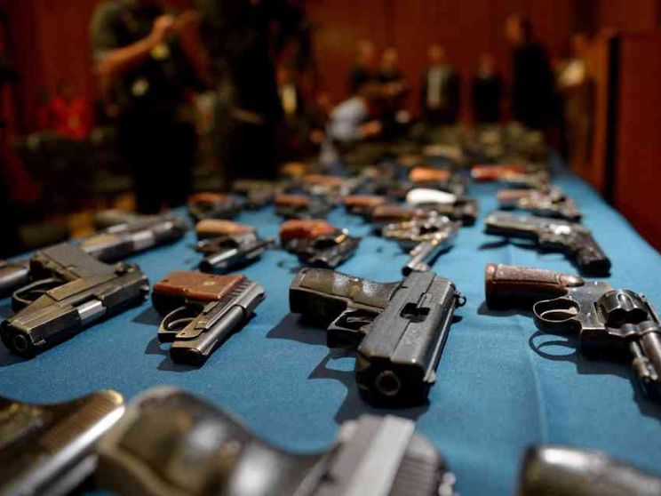 «Già troppe armi in circolazione». E nelle leggi parole pericolose