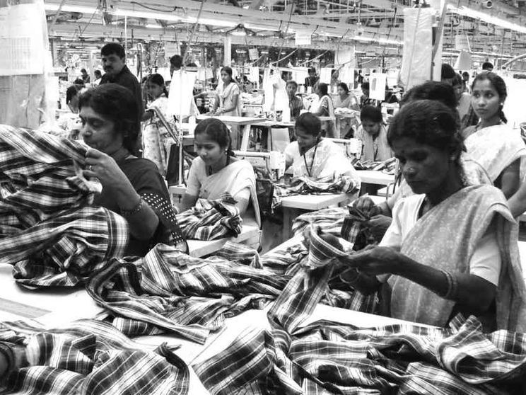 «Operai tessili vittime dei vestiti low cost»