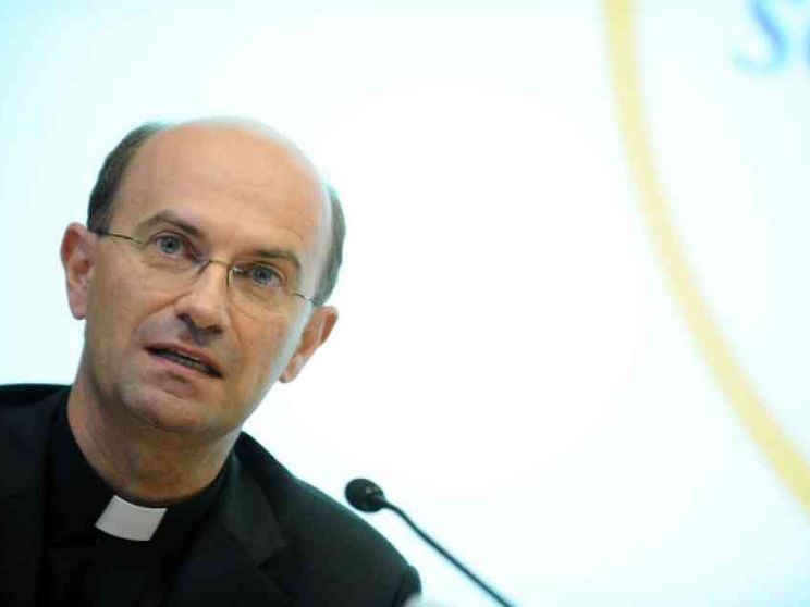 Russo: «Ascolterò tutte le diocesi per agire con e per i vescovi»