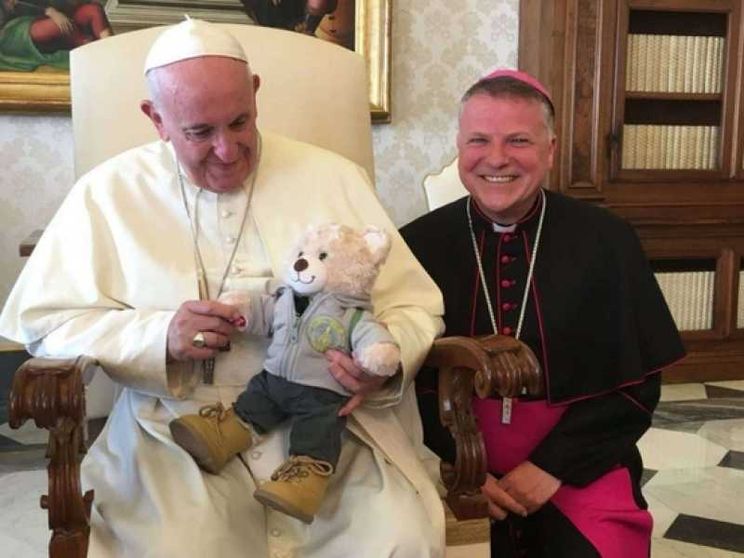 Un orsacchiotto scozzese in udienza da Francesco