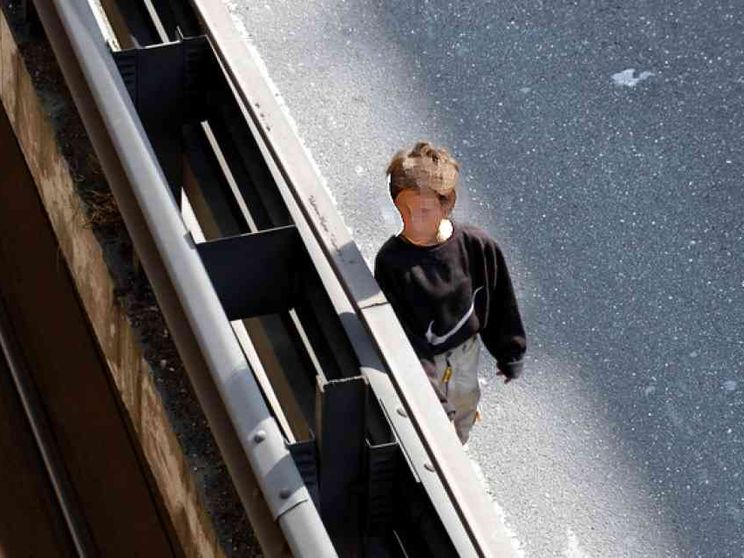 Il vescovo: lo Stato faccia la sua parte sui minori in vendita