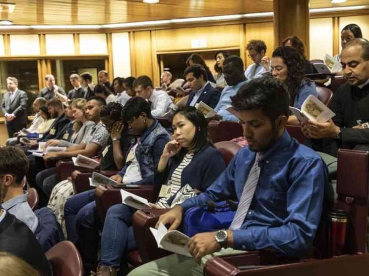 I giovani e l'impegno nel mondo: ecco il testo finale del Sinodo