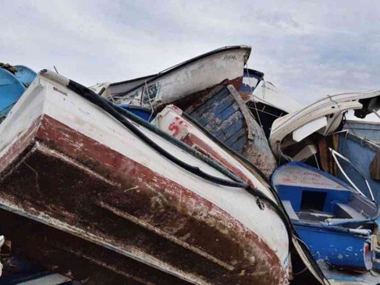 Lampedusa, l'accoglienza invisibile. «Ora accusateci di favoreggiamento»