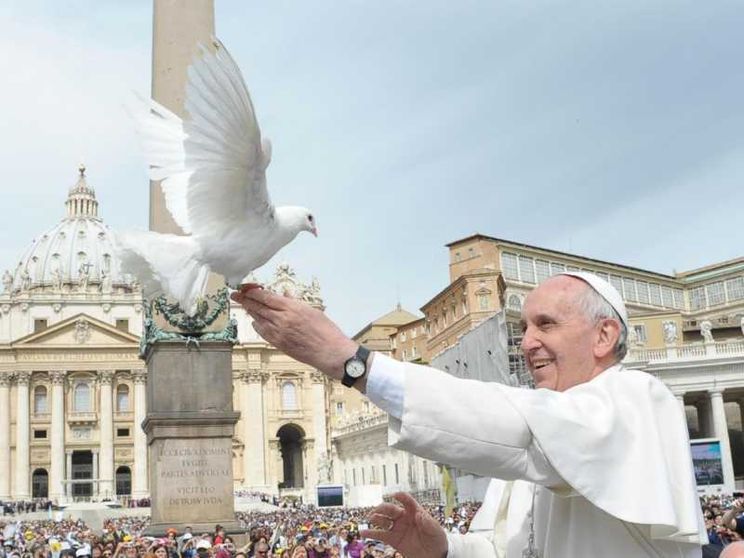 Papa Francesco istituisce la «cattedra» in scienze della Pace alla Lateranense