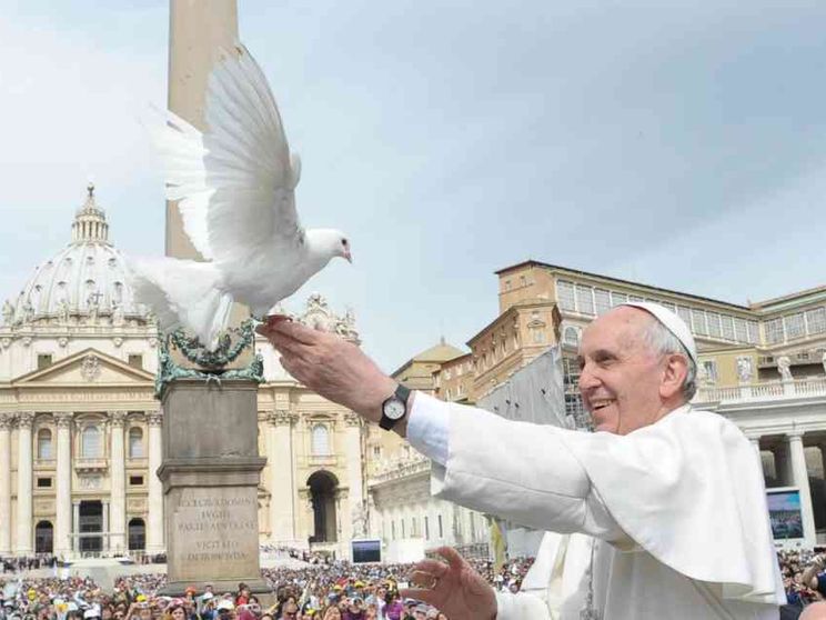 Papa Francesco istituisce la «cattedra» in scienze della Pace alla Lateranense