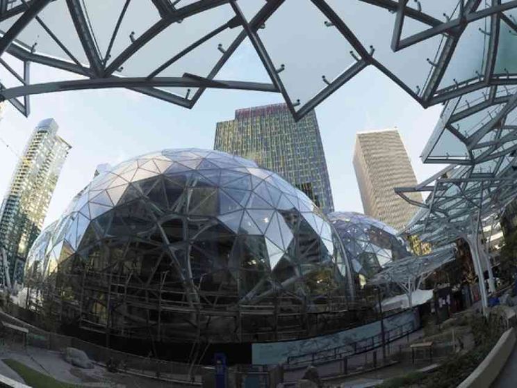 La folle corsa delle città Usa per la «conquista» del lavoro