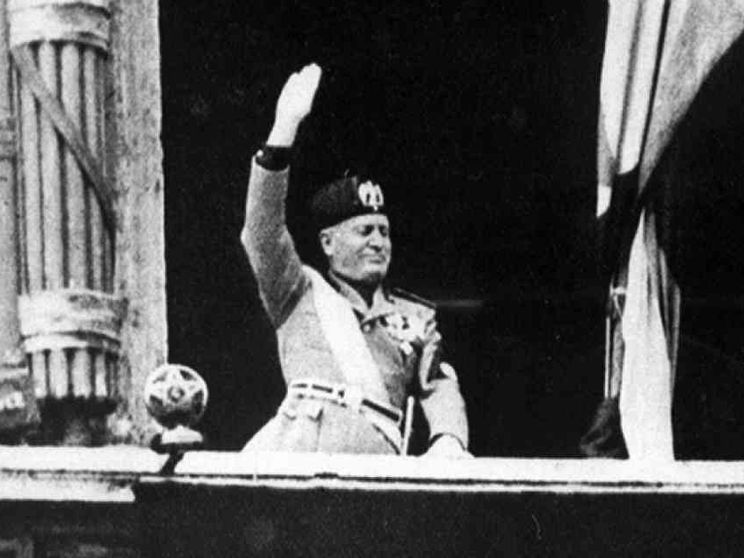 Quando Mussolini scaricò la Massoneria