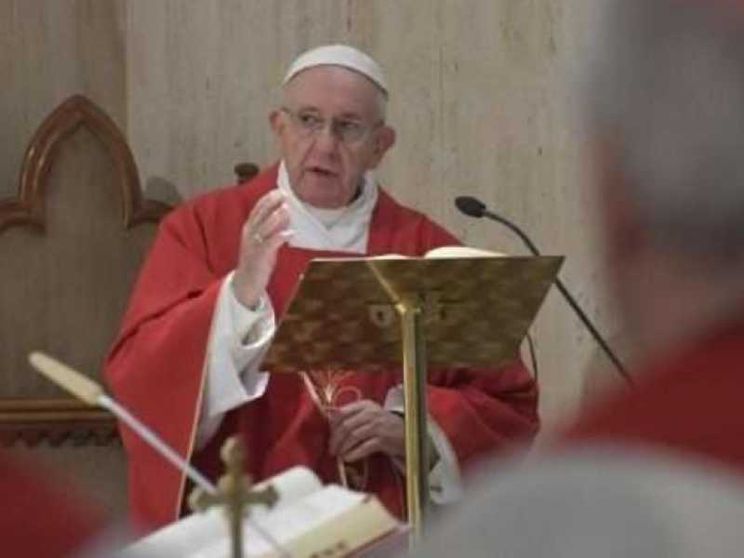Papa: annunciare Cristo non è marketing, ma coerenza di vita