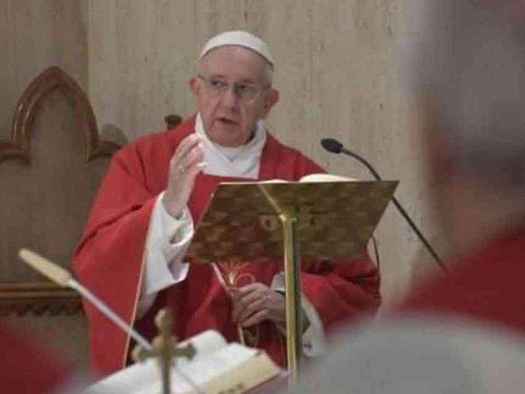Papa: annunciare Cristo non è marketing, ma coerenza di vita