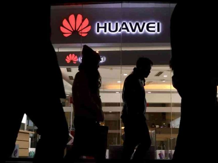 Huawei innesca la guerra digitale