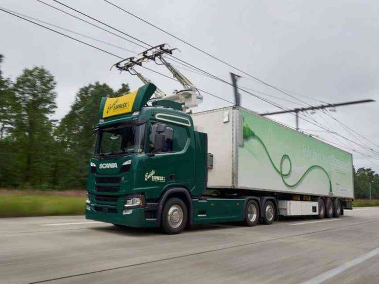 Lungo la Brebemi si sperimenta il futuro dell'autostrada elettrica