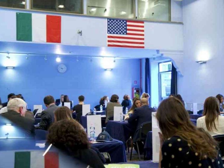 Per i giovani è importante avere esperienze di volontariato