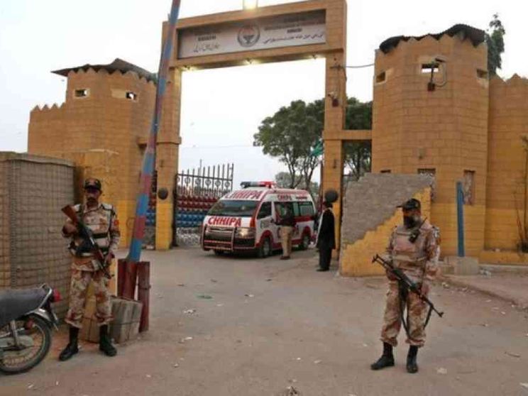 Già 500 esecuzioni in Pakistan dalla fine della moratoria