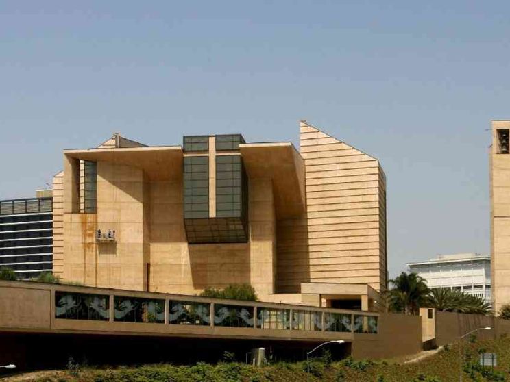 Abusi sessuali, si dimette l'ausiliare di Los Angeles