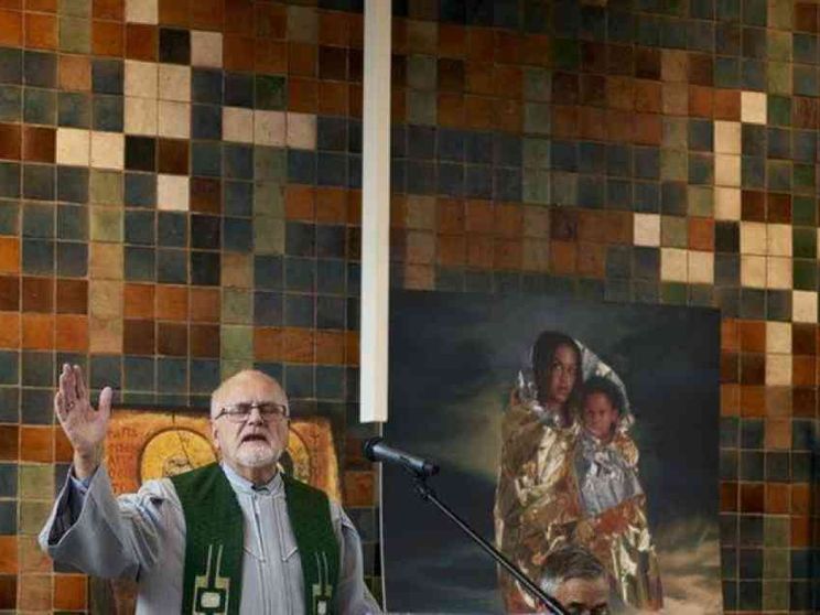 Una preghiera lunga 55 giorni per difendere una famiglia armena