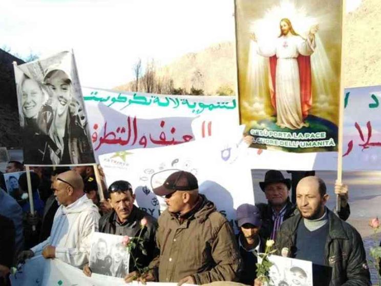 Corteo e preghiera interreligiosa per le due ragazze uccise dal Daesh