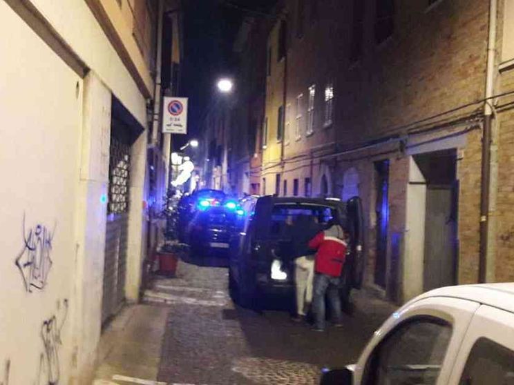 Fratello di pentito di 'ndrangheta ucciso da due killer. Era sotto protezione