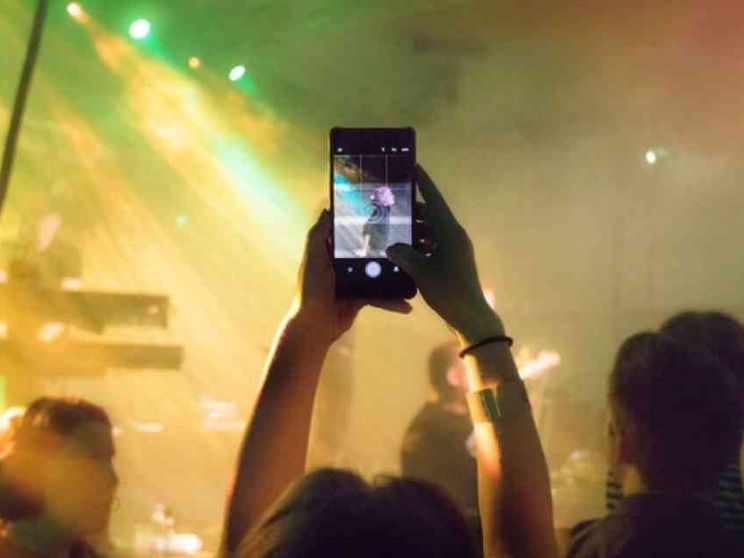 La città digitale ci attende. Una «scuola» per educatori