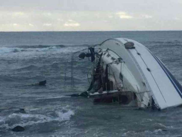 Il naufragio di Torre di Melissa, trovato corpo dell'unico morto. È un 21enne