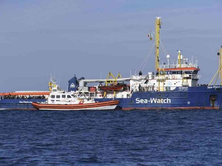 Sea Watch, vietato avvicinarsi. E ora «indaga» la Corte europea dei diritti