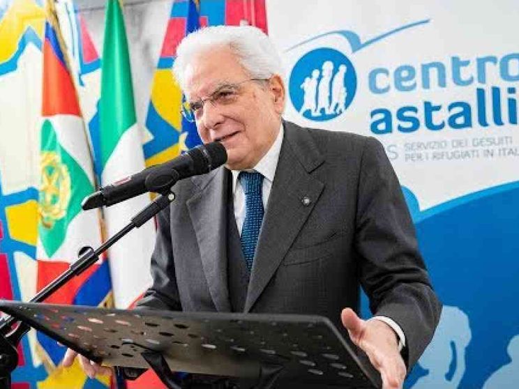 Mattarella inaugura una nuova sede del Centro Astalli