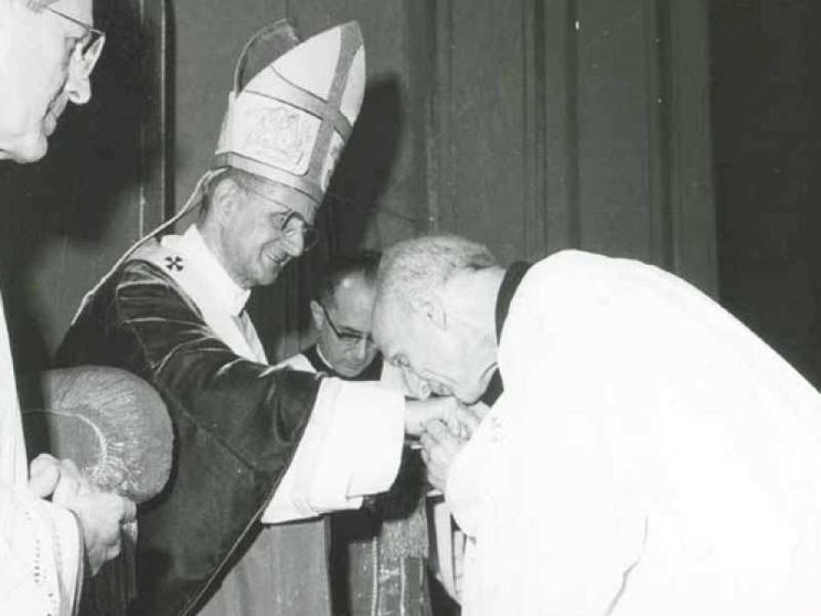 Arrupe: si apre la fase diocesana per la causa di beatificazione
