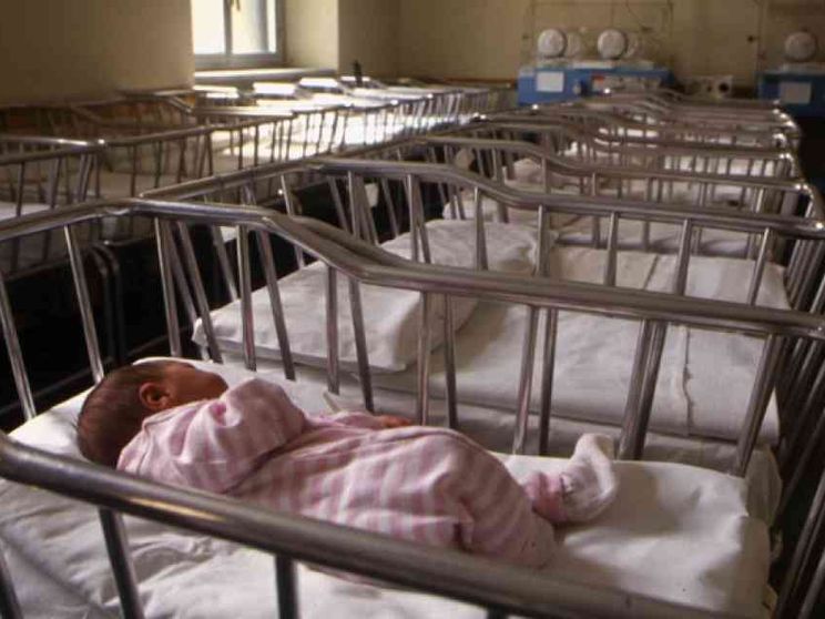 L'Italia senza bambini: in un anno perse altre 9mila culle