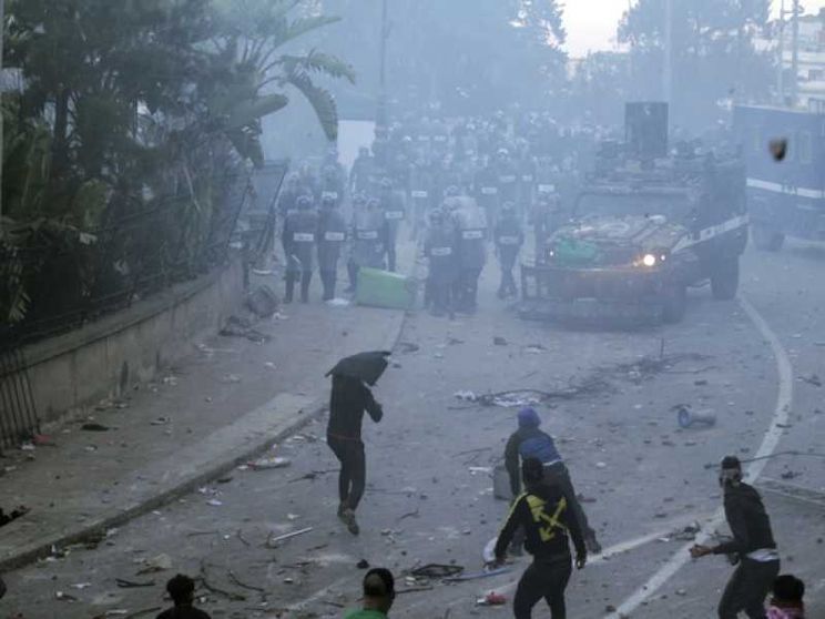 Il «no» a Bouteflika scatena la Primavera algerina