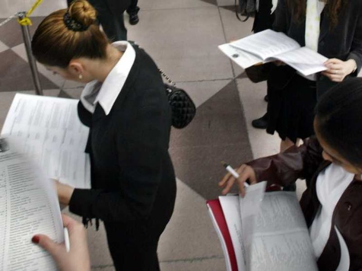 Dieci regole per un cv a prova di selezionatore