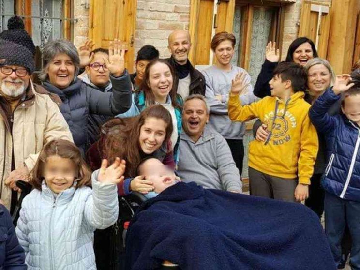 Case famiglia, l'ennesimo «processo» alla solidarietà